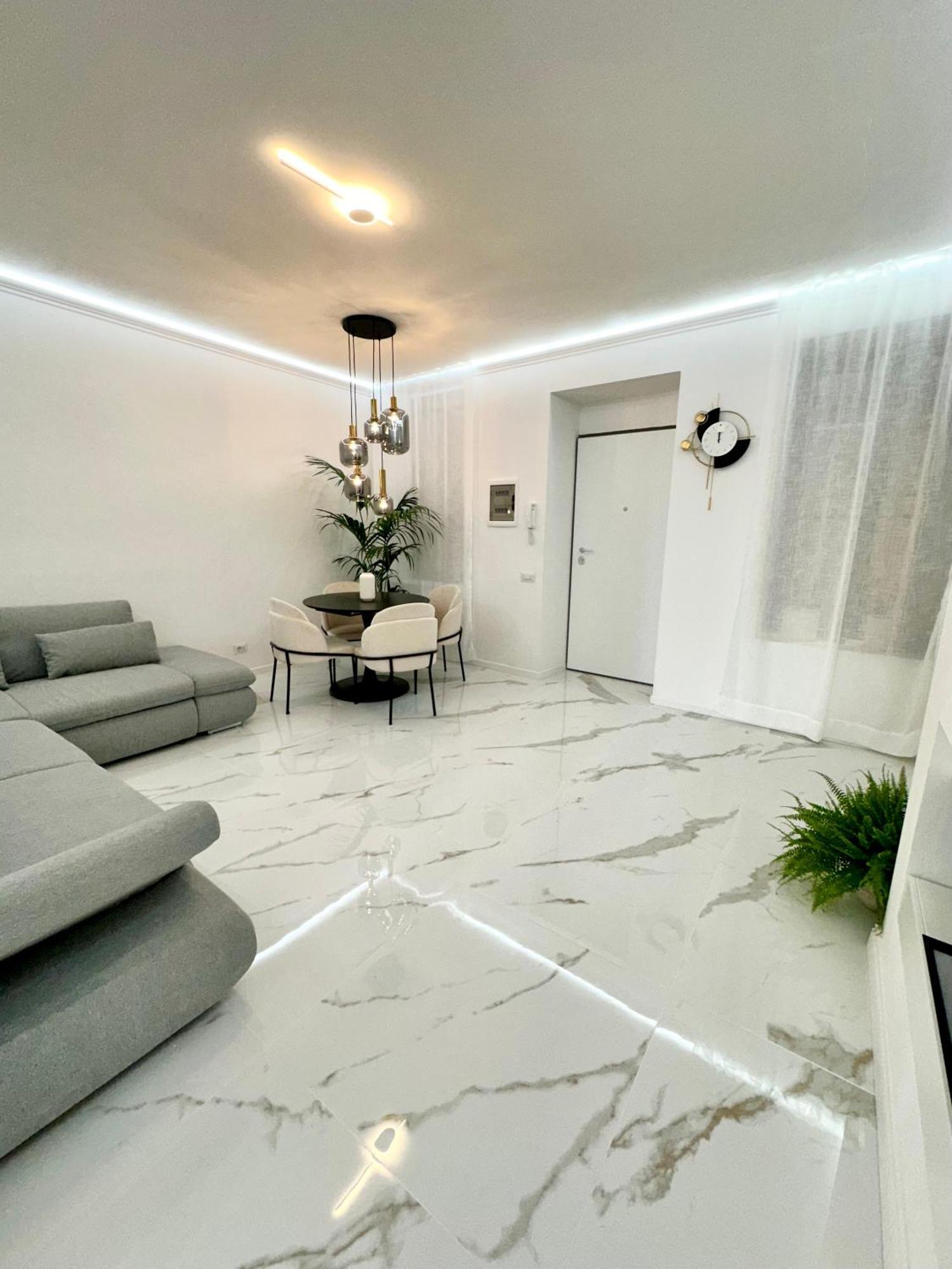 Luna Luxury Suite Bergamo Buitenkant foto